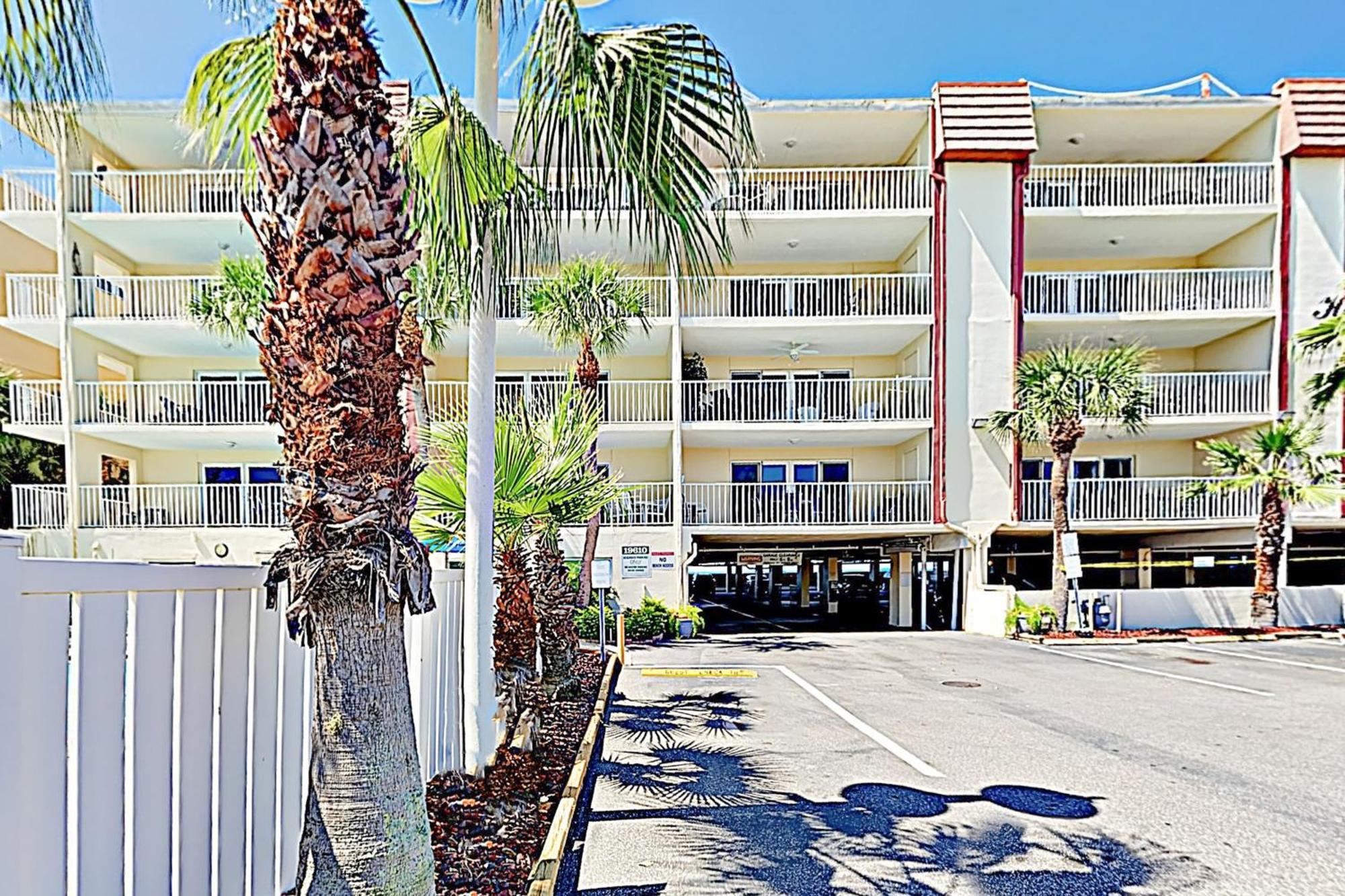 Tropical Paradise Clearwater Beach Room photo